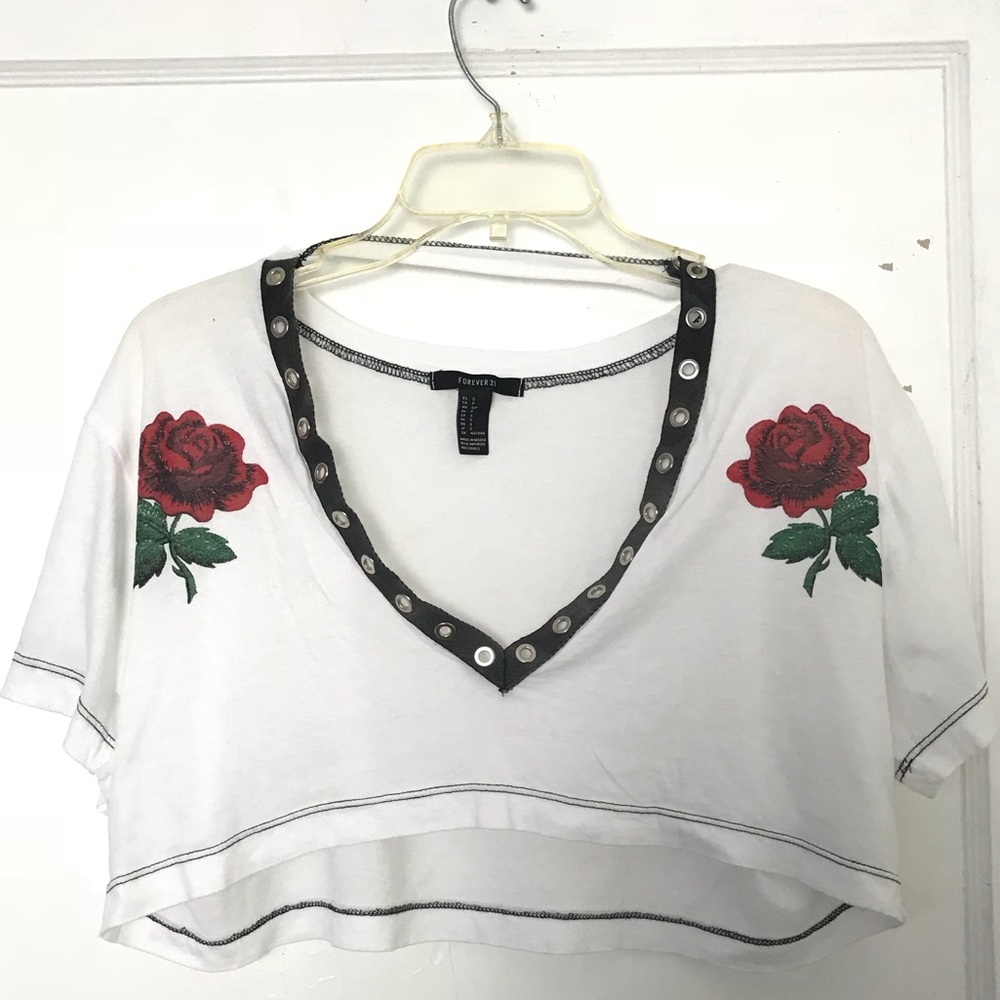 Cut out crop top. 10/10 Condition!!!!